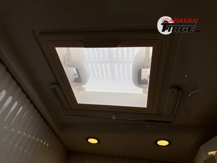 Fahrzeugbild Sunlight Adventure V 67S #25