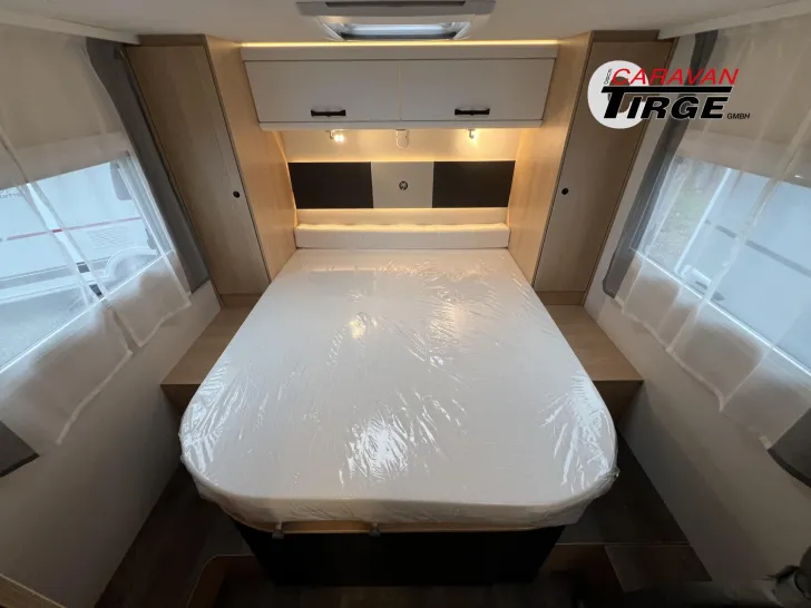 Fahrzeugbild Sunlight Adventure T Ford 690L #20