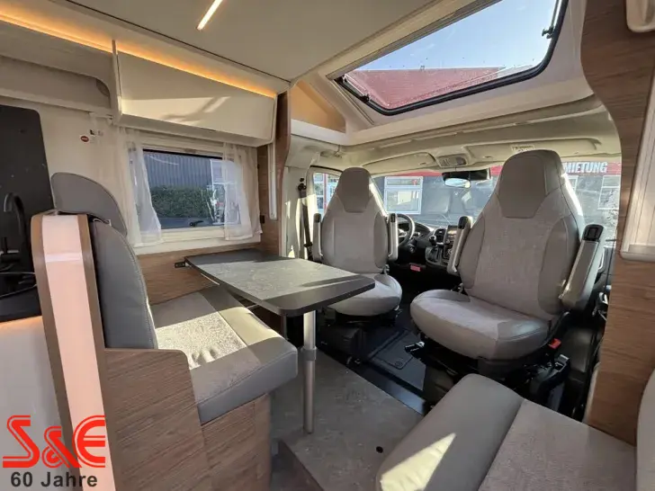 Fahrzeugbild Corigon T Advanced 700 S #11