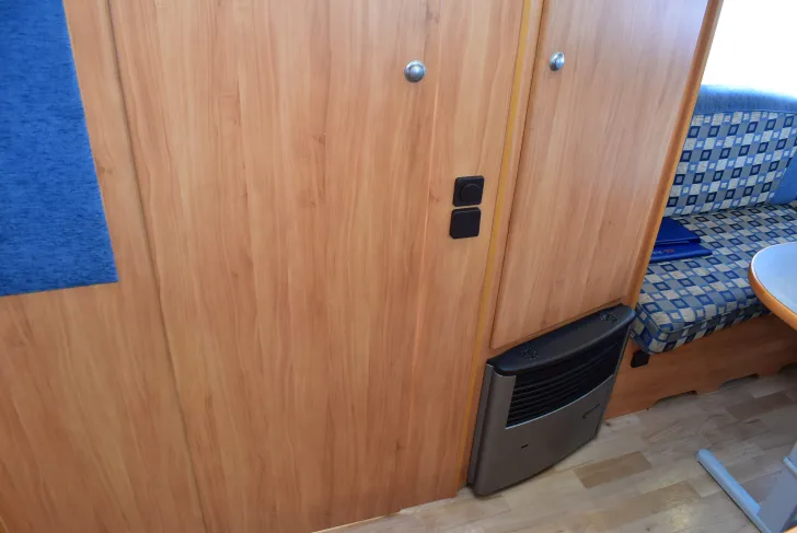 Fahrzeugbild Adria Adora 462 UB Klapp-Stockbett #7