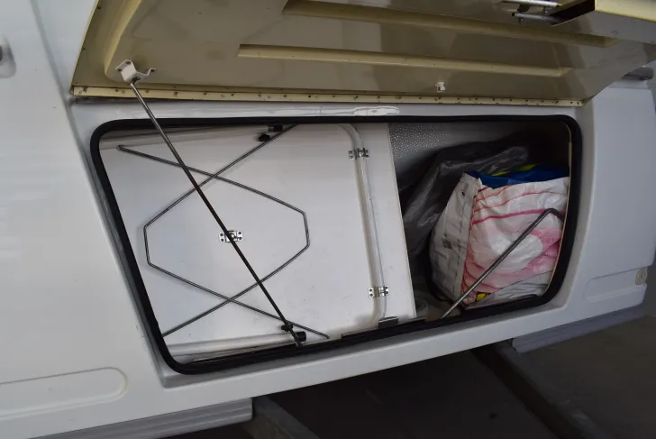 Fahrzeugbild Adria Adora 462 UB Klapp-Stockbett #24