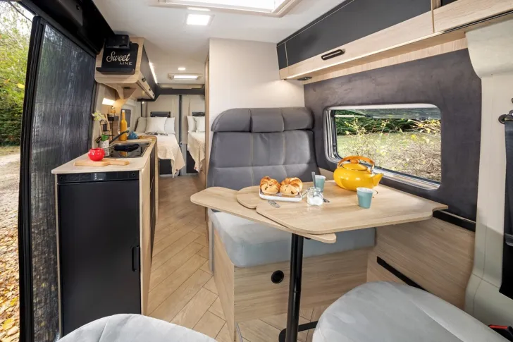 Fahrzeugbild Chausson Van Sweet Line V697 Arctic/Automatik/Lithium #11