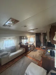 Fahrzeugbild Fifth Wheel Tourers Gut gepflegt #3