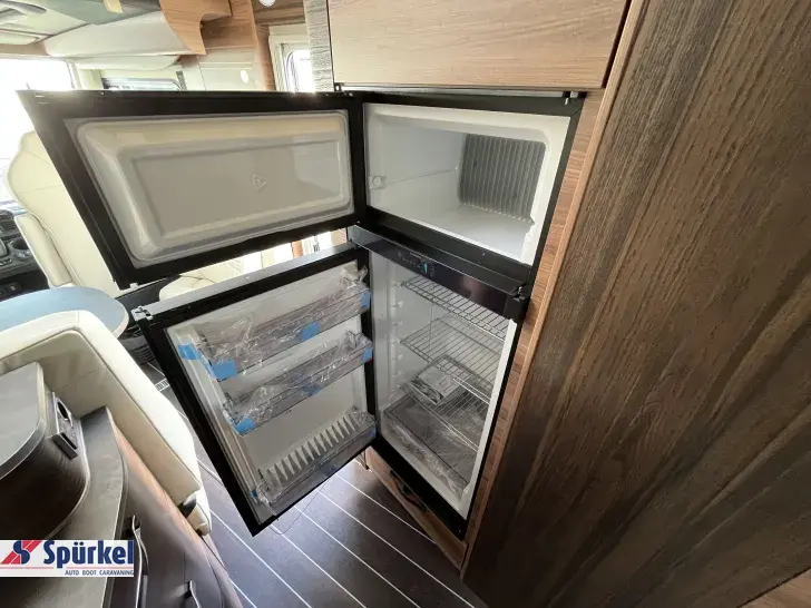 Fahrzeugbild Knaus Sun I 700 LEG *180*Automatik*5-Pakete*Klima* #21