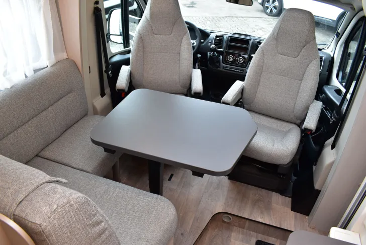 Fahrzeugbild Hymer Exsis-t 580 Pure Sat, TV, Markise, Längsbetten #4