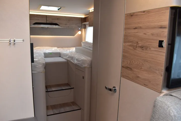 Fahrzeugbild Hymer Exsis-t 580 Pure Sat, TV, Markise, Längsbetten #11