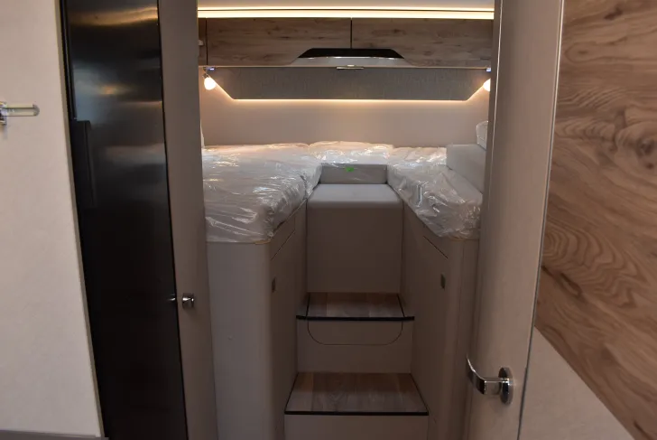 Fahrzeugbild Hymer Exsis-t 580 Pure Sat, TV, Markise, Längsbetten #12