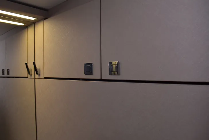 Fahrzeugbild Hymer Exsis-t 580 Pure Sat, TV, Markise, Längsbetten #18