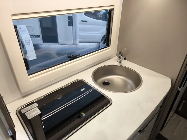 Fahrzeugbild Benimar Sport S344 UP SOLAR TV MARKISE #13