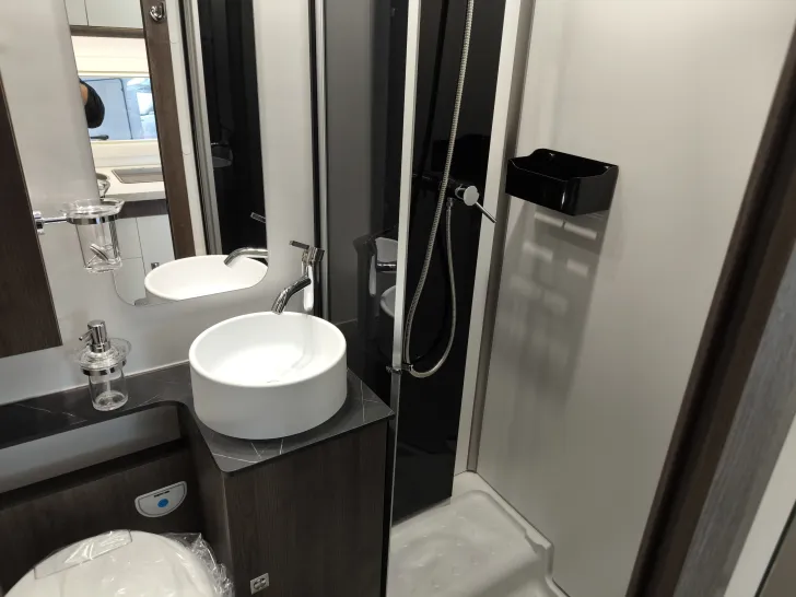 Fahrzeugbild Benimar Sport S344 UP SOLAR TV MARKISE #16