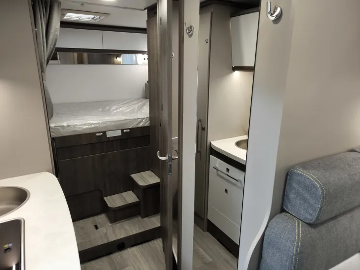 Fahrzeugbild Benimar Sport S344 UP SOLAR TV MARKISE #18