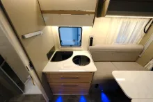 Fahrzeugbild Ahorn Camp Camp 640 Plus/Hubbett/Klima/Solar/Markise/TOP #12