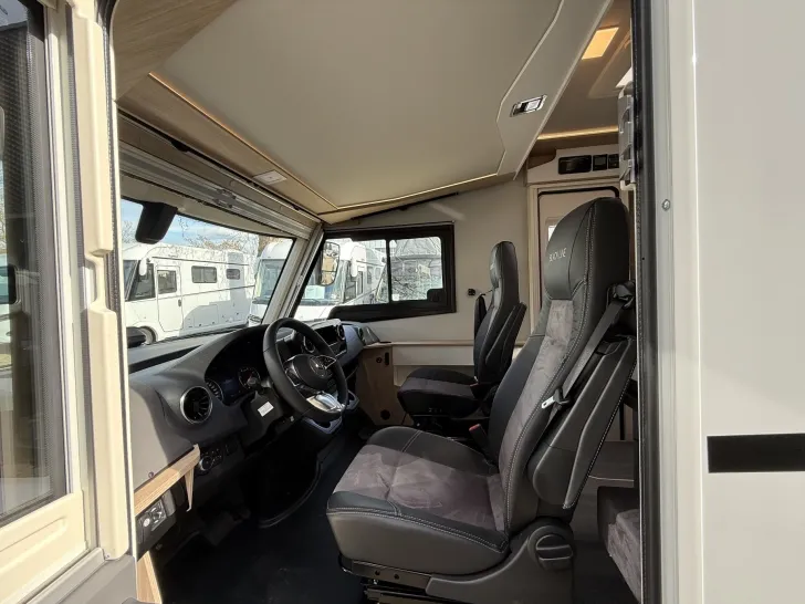 Fahrzeugbild Frankia M-Line NEO MI 7 GDK BLACKLINE 4,5t #SONDERMODELL #21