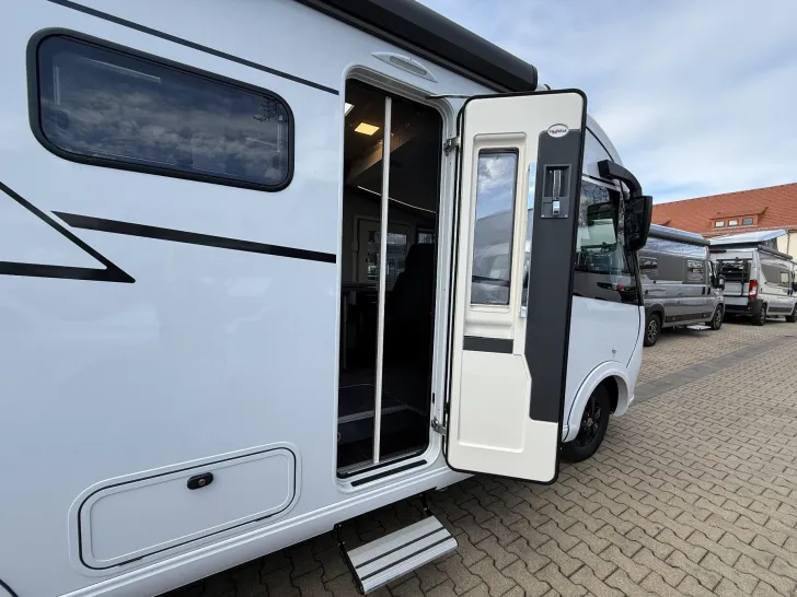 Fahrzeugbild Frankia M-Line NEO MI 7 GDK BLACKLINE 4,5t #SONDERMODELL #29