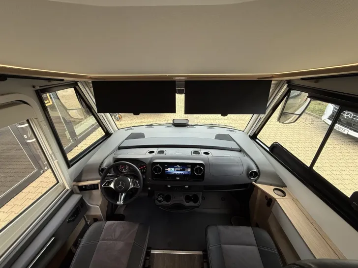 Fahrzeugbild Frankia M-Line NEO MI 7 GDK BLACKLINE 4,5t #SONDERMODELL #30