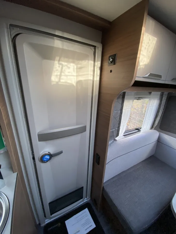 Fahrzeugbild Knaus Sport 460 EU #22
