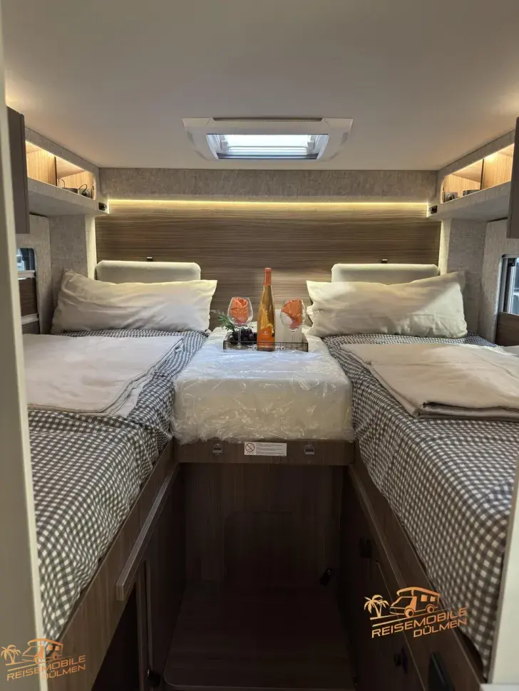 Fahrzeugbild LMC Cruiser 750 EL #19