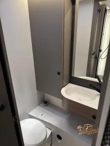 Fahrzeugbild LMC Cruiser 750 EL #22