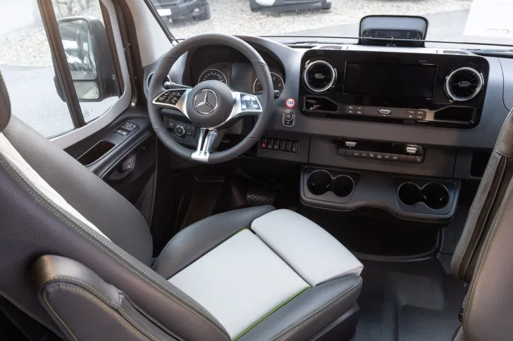 Fahrzeugbild Hymer Grand Canyon S CrossOver 600 / GÜMA Deal #18