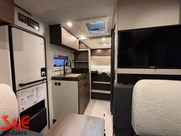 Fahrzeugbild Bürstner Signature SFT 7.1 #13