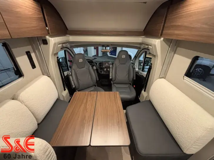 Fahrzeugbild Bürstner Signature SFT 7.1 #14