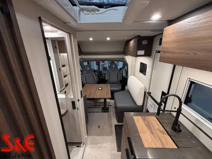 Fahrzeugbild Bürstner Signature SFT 7.1 #22