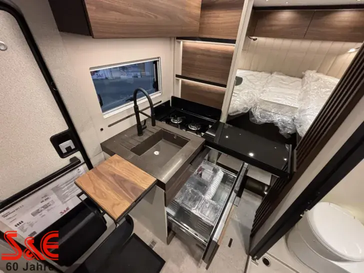 Fahrzeugbild Bürstner Signature SFT 7.1 #25