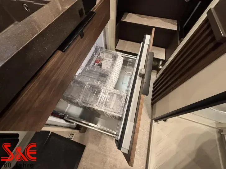 Fahrzeugbild Bürstner Signature SFT 7.1 #28