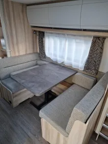 Fahrzeugbild Hobby De Luxe 545 KMF - stark reduziert/Vorzelt #3