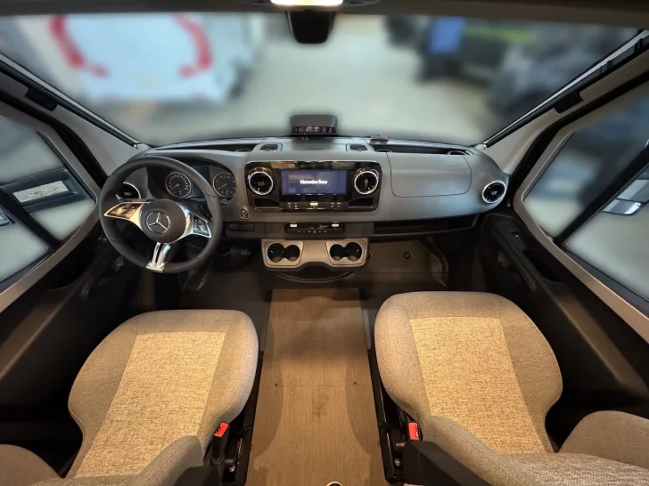 Fahrzeugbild Carthago C1-tourer T 143 KB-LE comfort 4.2t Autark Lithium & Solar #5