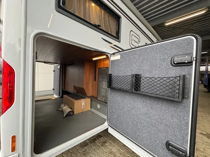 Fahrzeugbild Carthago C1-tourer T 143 KB-LE comfort 4.2t Autark Lithium & Solar #22