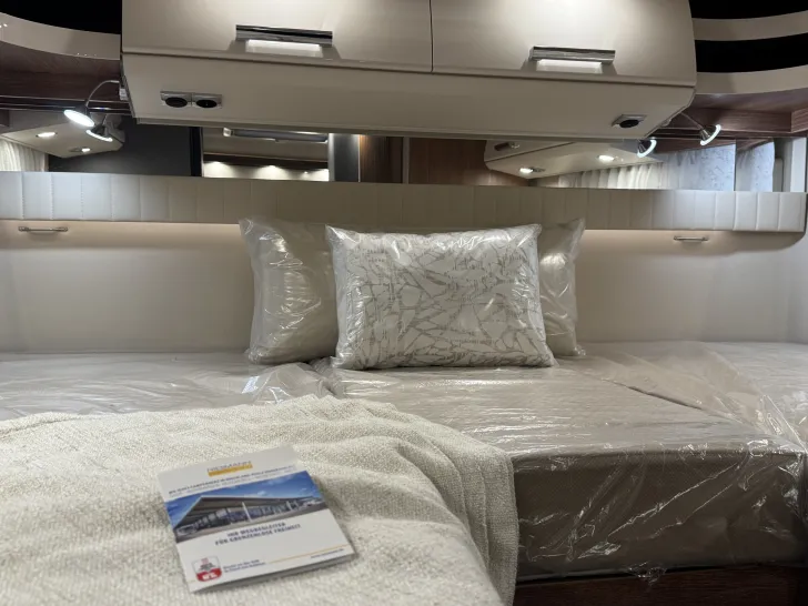 Fahrzeugbild Carthago C1-tourer T 143 KB-LE comfort 4.2t Autark Lithium & Solar #17