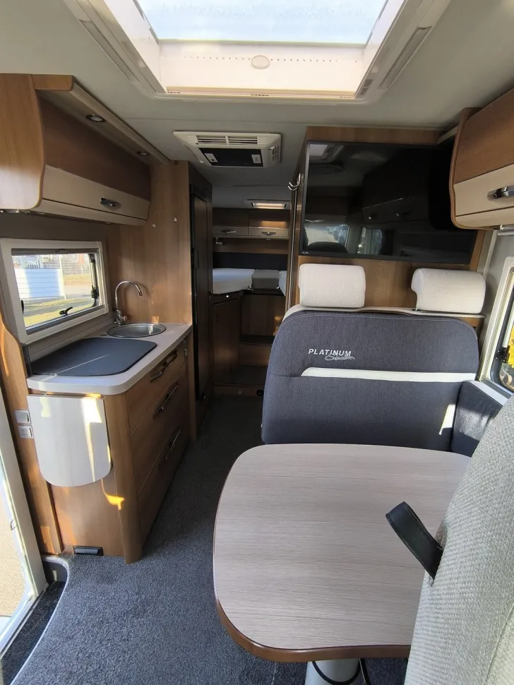 Fahrzeugbild Knaus VAN I 650 #8