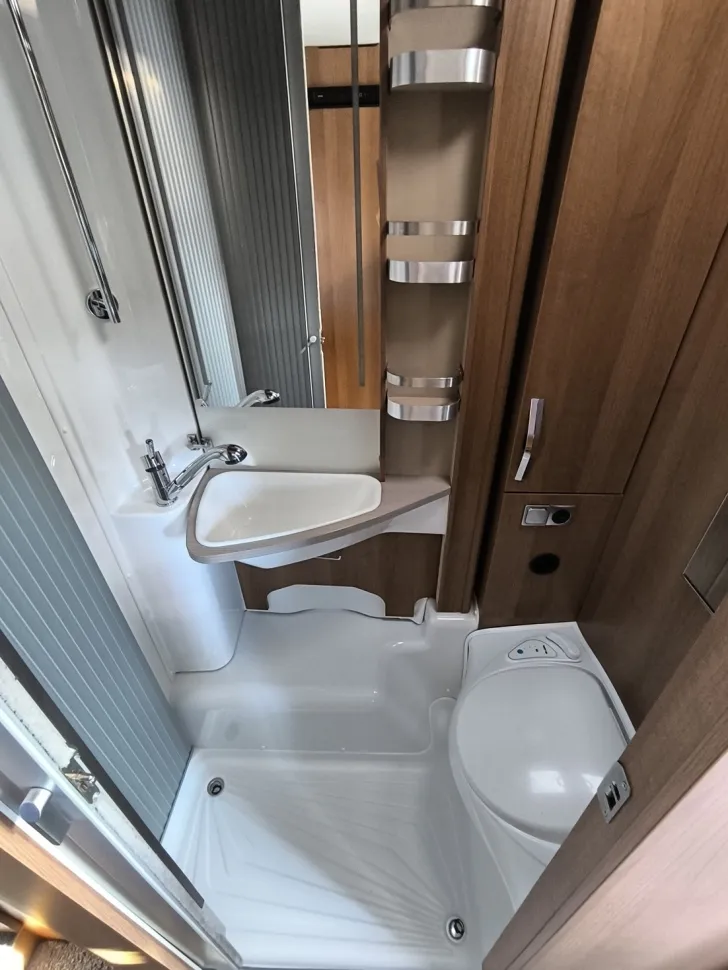 Fahrzeugbild Knaus VAN I 650 #11