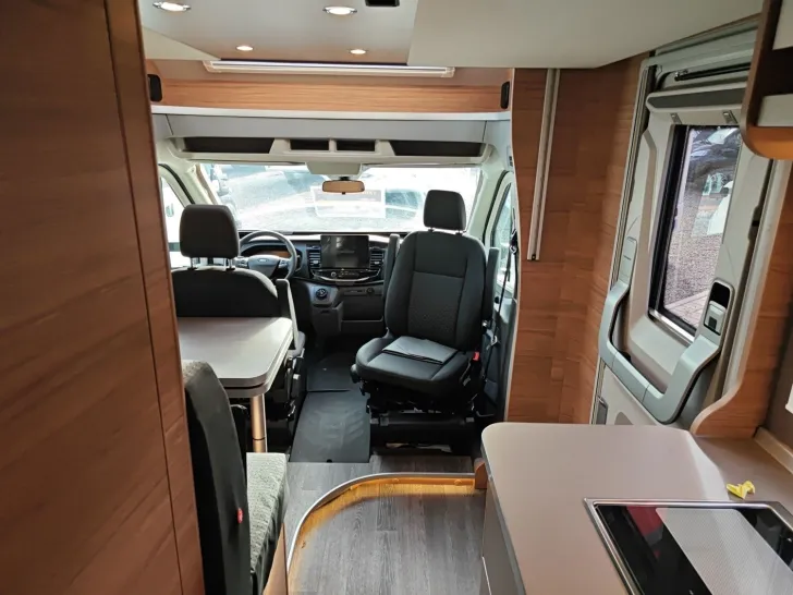 Fahrzeugbild Weinsberg CaraSuite Ford 650 MEG !! Sie sparen 20.395,- !! #16