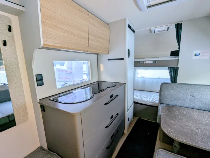 Fahrzeugbild Bürstner B66 480 TK 1,6 T AUFLASTUNG, ETAGENBETTEN #7