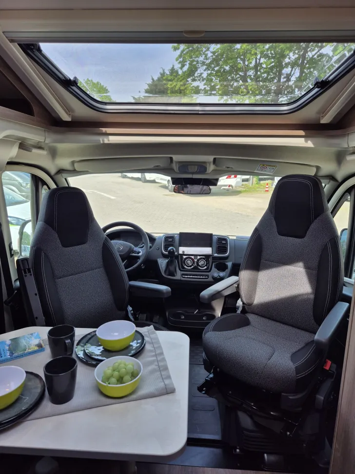 Fahrzeugbild Carado V132 pro+ #12