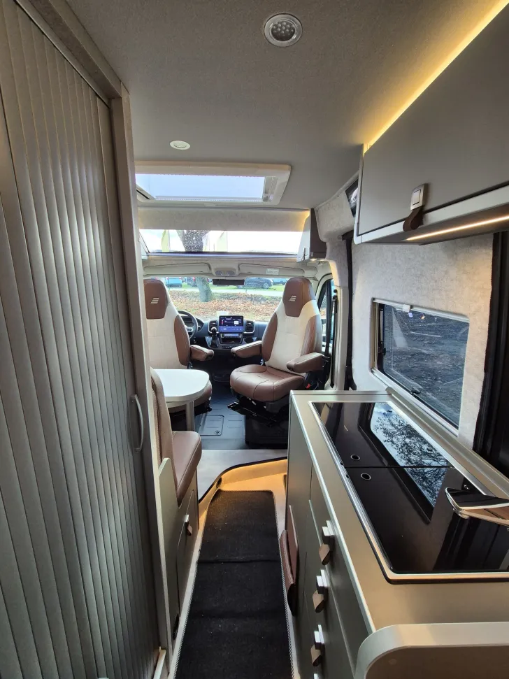 Fahrzeugbild Hymer Yosemite *180PS*Dieselheizung* #32