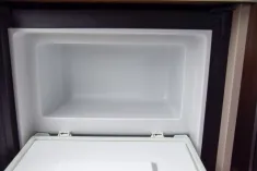 Bild 17 Carado CV600 pro+ *Aufstelldach*Schwenkbad*