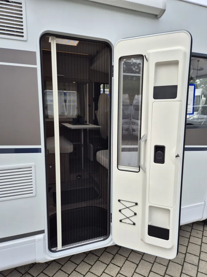 Fahrzeugbild Carado I338 pro+ *Automatik* #10