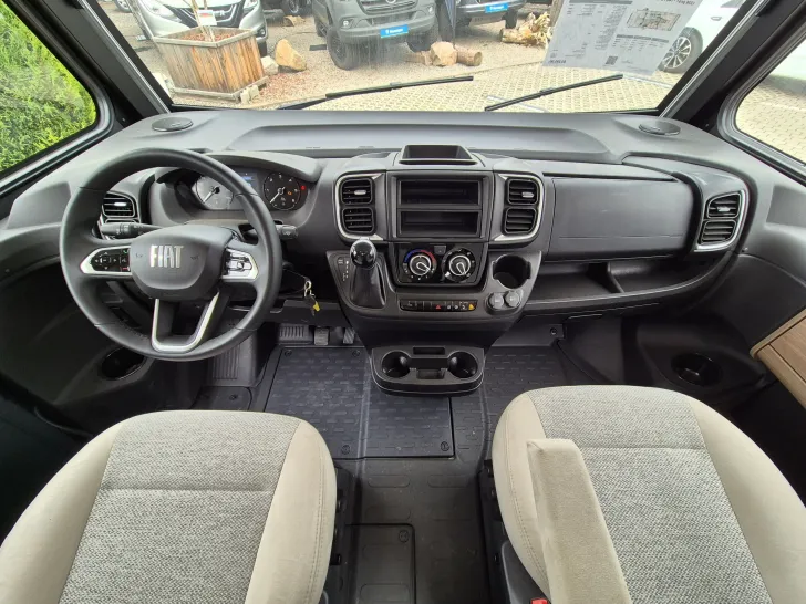 Fahrzeugbild Carado I338 pro+ *Automatik* #11