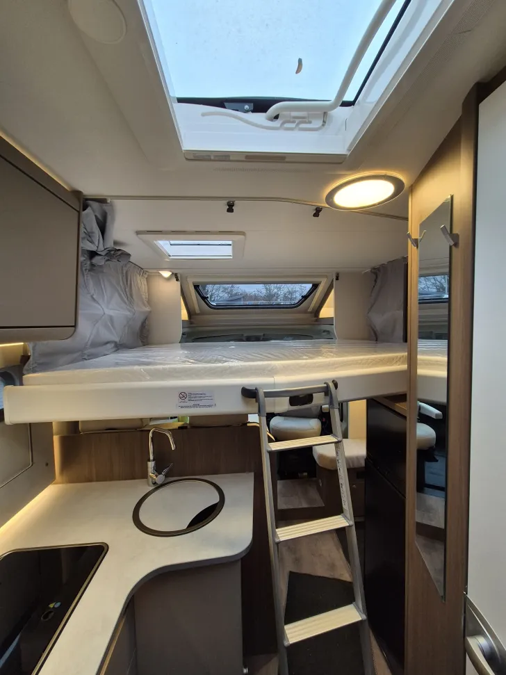 Fahrzeugbild Carado T338 pro+ *Automatik*Hubbett*Fahrradträger* #38