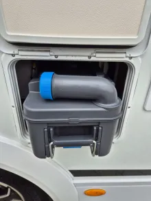 Fahrzeugbild Carado T447 pro+ *Hubbett*Markise*Safety-Paket* #38