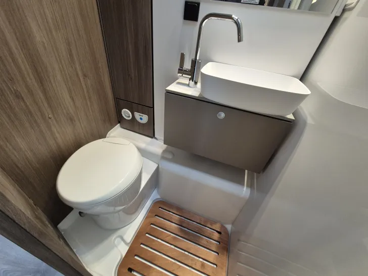 Fahrzeugbild Carado I338 pro+ *Bettumbau*Caramatic* #25