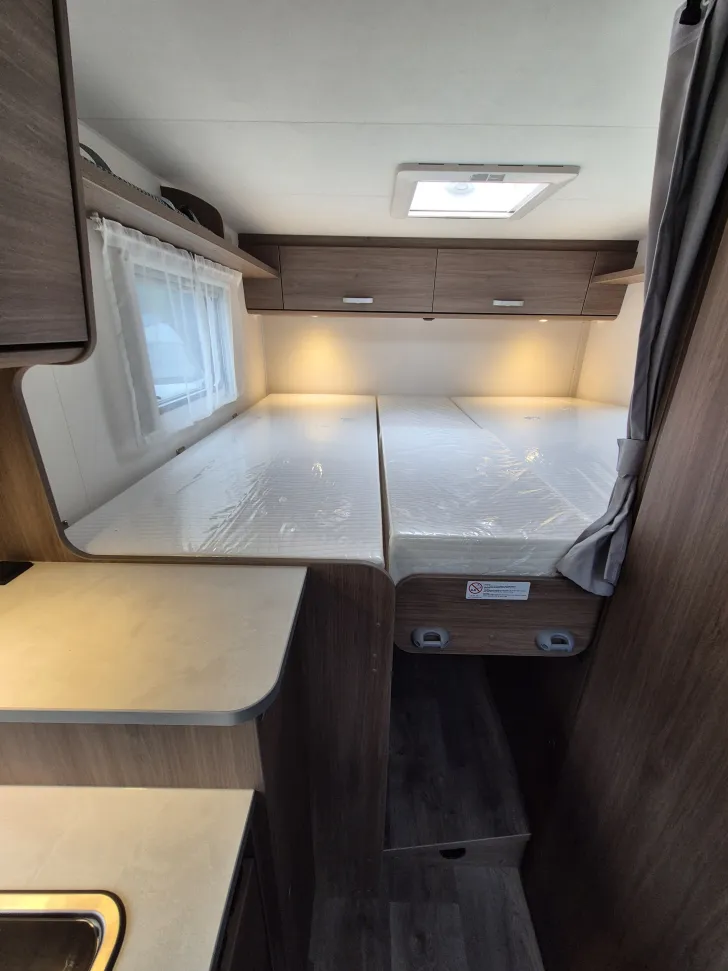 Fahrzeugbild Carado V337 *Markise*Fahrradträger* #29