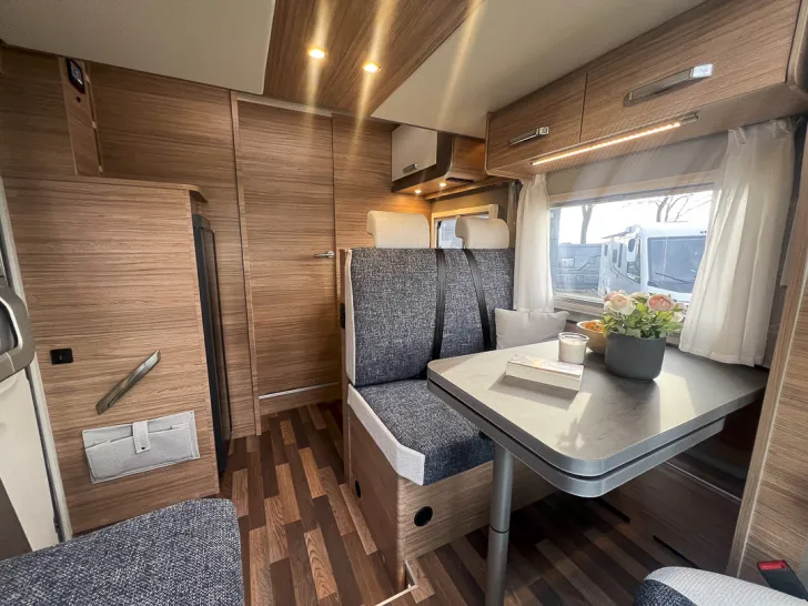 Fahrzeugbild Weinsberg CaraSuite 700 ME *Lithium*elektr. Parkbremse* #8