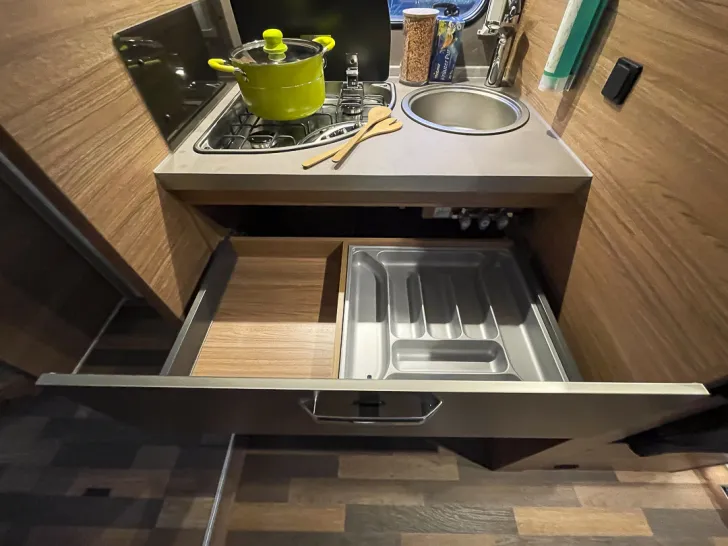 Fahrzeugbild Weinsberg CaraSuite 700 ME *Lithium*elektr. Parkbremse* #17