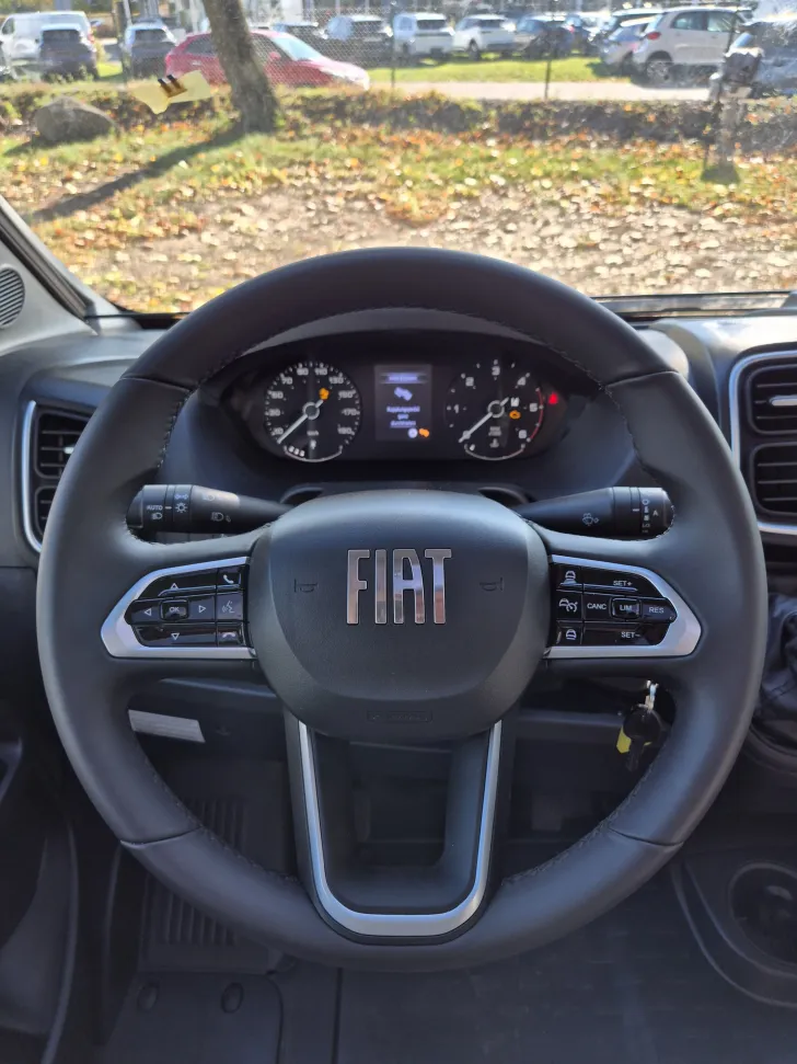 Fahrzeugbild Carado V132 pro+ *Bettenumbau*Safety*TV* #9