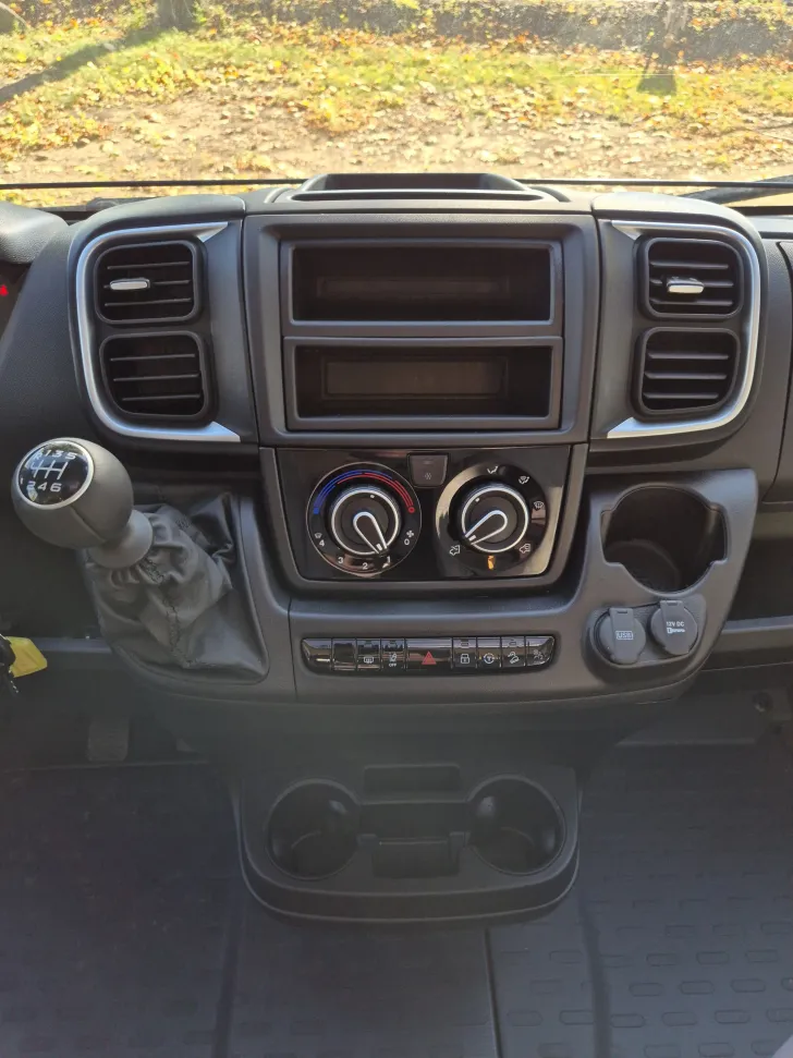 Fahrzeugbild Carado V132 pro+ *Bettenumbau*Safety*TV* #10