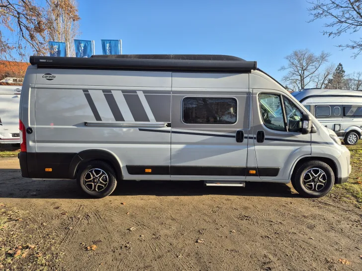 Fahrzeugbild Carado CV640 PRO+ Aufstelldach*Schwenkbad* #46